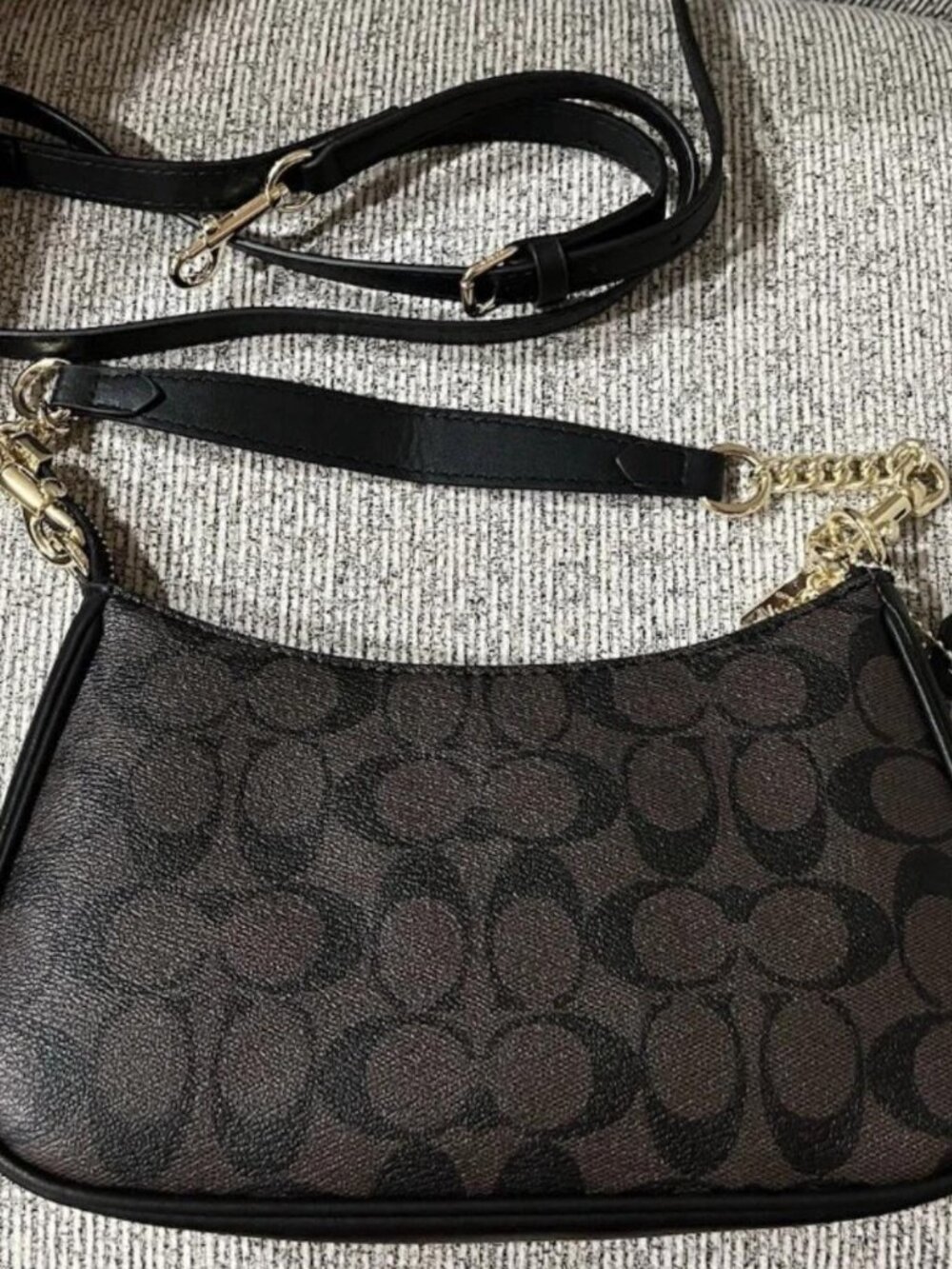 COACH Teri Shoulder Bag - Picture 3 of 3